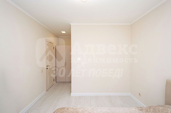 Квартира 3-комн., 75 м²
