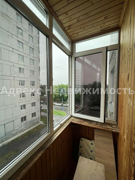 Квартира 4-комн., 81 м²