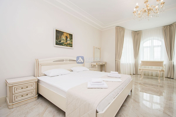 Коттедж 410 м²