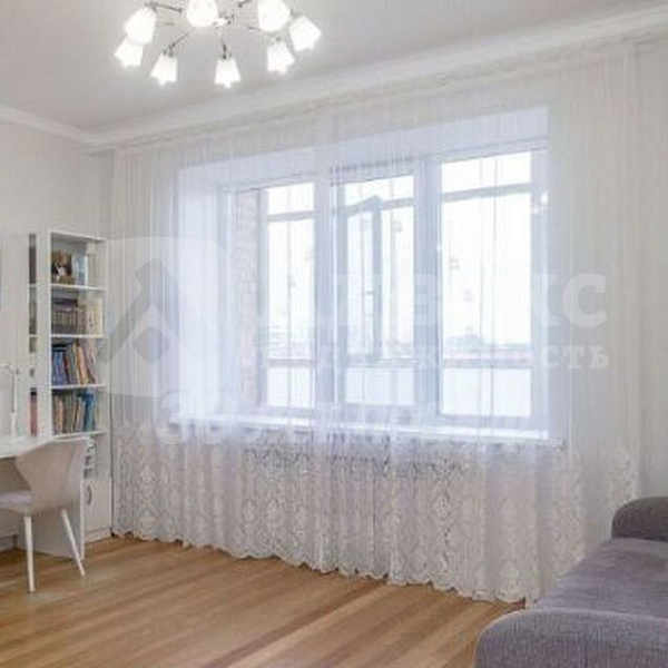 Квартира 3-комн., 109 м²
