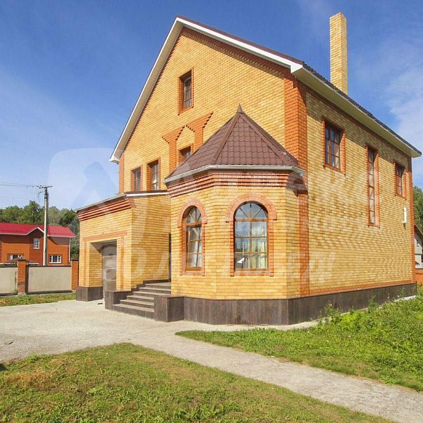 Дом, 260 кв.м.