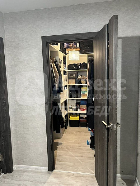 Квартира 3-комн., 76.3 м²