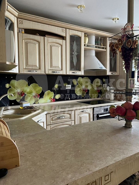 Квартира 3-комн., 89.9 м²