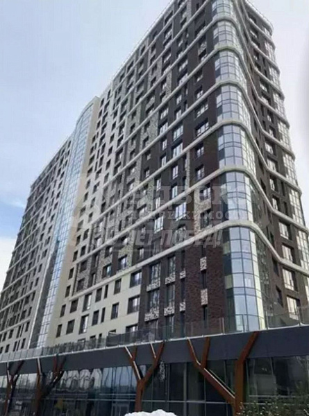 Квартира 3-комн., 106.8 м²
