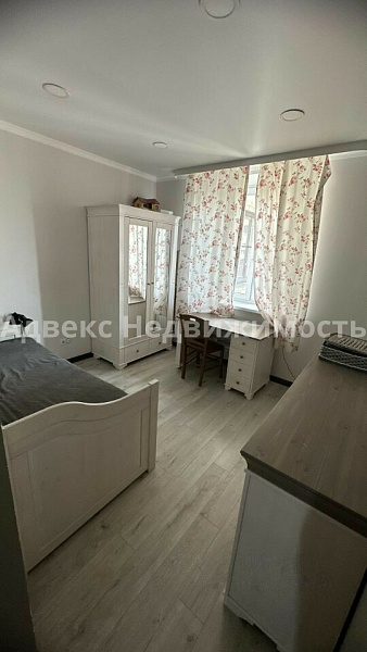 Квартира 4-комн., 95 м²