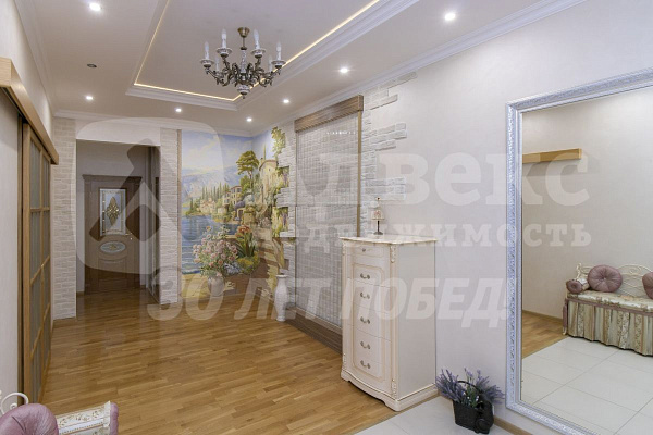 2-к квартира, 103 кв.м.