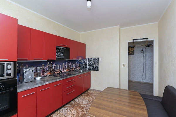 Квартира 3-комн., 77.3 м²