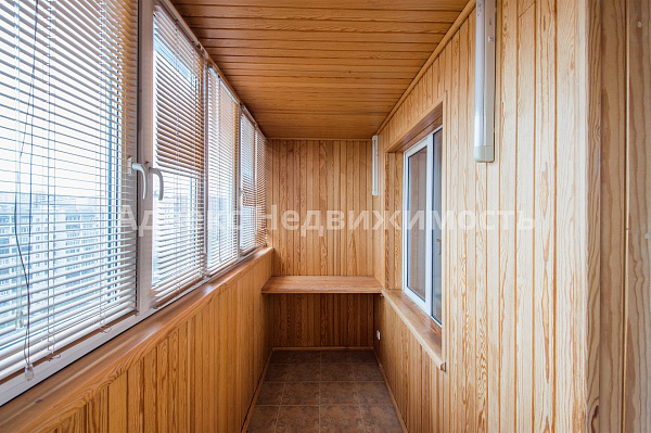 Квартира 4-комн., 185.3 м²