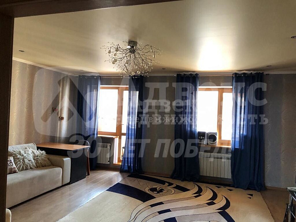 Квартира 4-комн., 140.3 м²