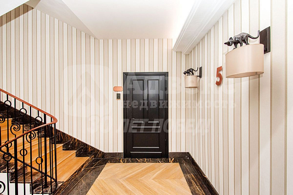 Квартира 3-комн., 110.6 м²