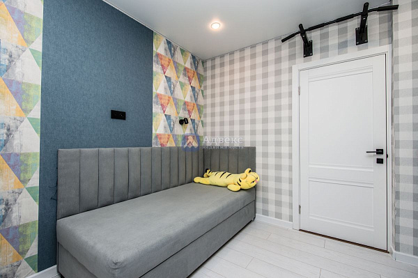 Квартира 3-комн., 80 м² Квартира 3-комн., 80 м²