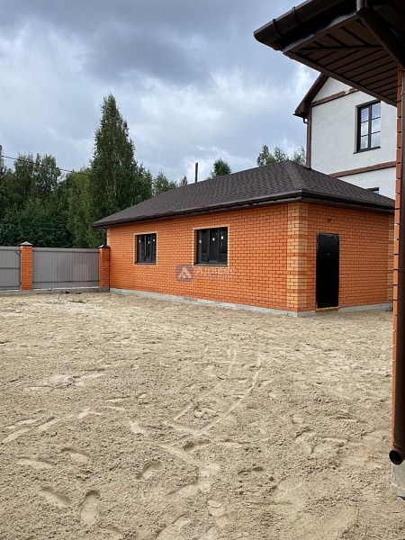 Дом, 200 кв.м.