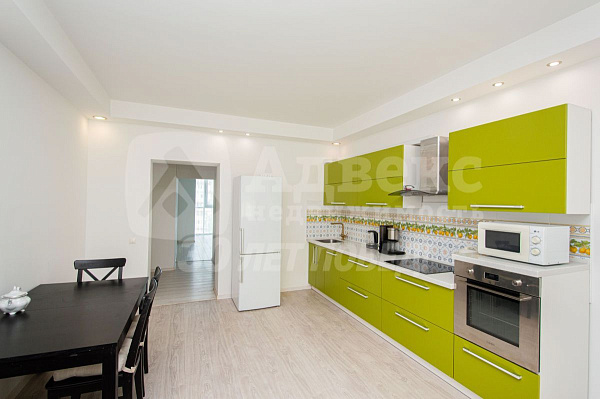 2-к квартира, 75 кв.м.