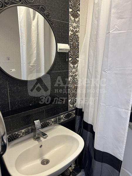 Квартира 3-комн., 65.2 м²