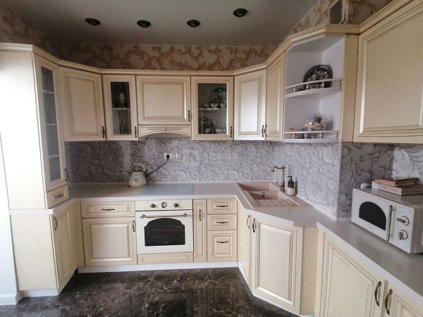 Квартира 3-комн., 145.1 м²
