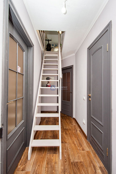 Дом, 230 кв.м.