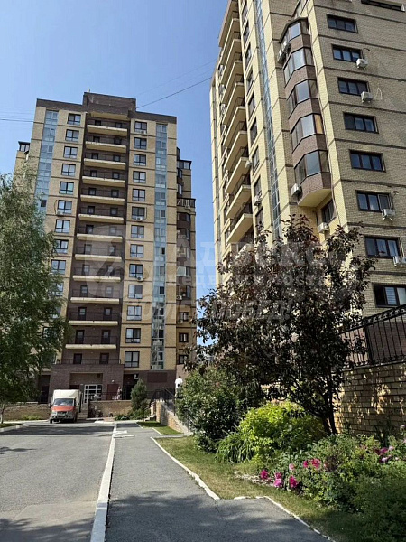 Квартира 3-комн., 95.9 м²