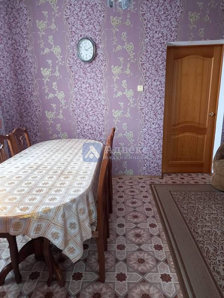 Дом, 198.4 кв.м.