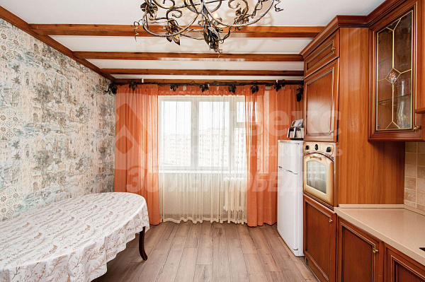 2-к квартира, 72 кв.м.