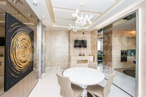 Квартира 3-комн., 61.7 м²