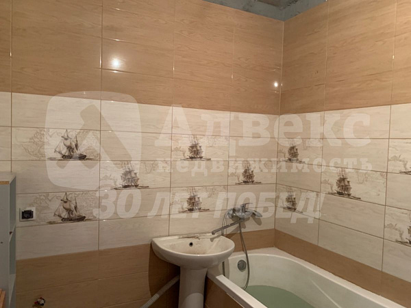 2-к квартира, 76 кв.м.