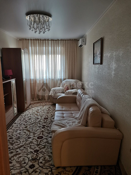 Квартира 1-комн., 42 м²