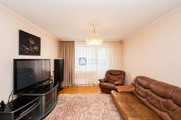 3-к квартира, 87 кв.м.