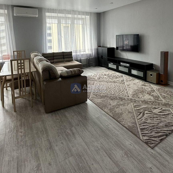 3-к квартира, 92 кв.м. 3-к квартира, 92 кв.м.