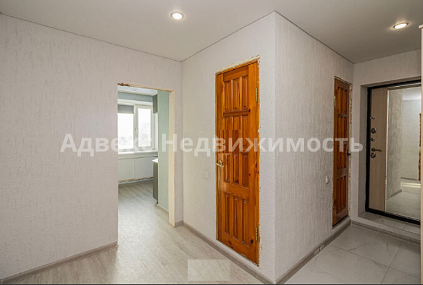 Квартира 3-комн., 65 м²