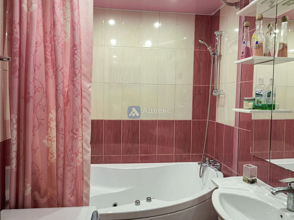 Квартира 2-комн., 67.2 м²