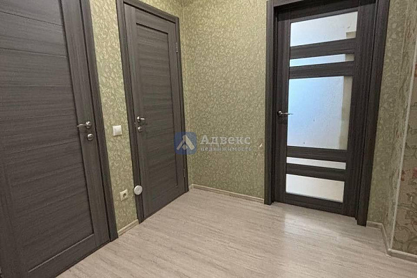 2-к квартира, 76 кв.м.