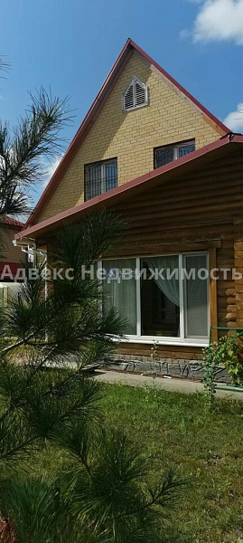 Коттедж 210 м²