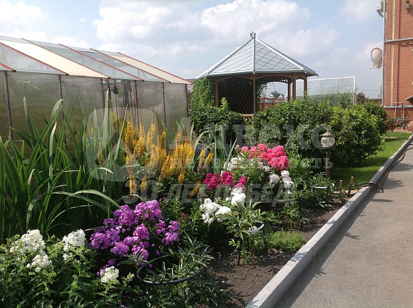 Коттедж 347.9 м²