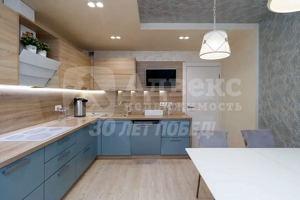 3-к квартира, 90 кв.м.