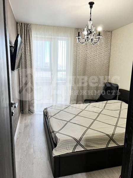 Квартира 3-комн., 76.3 м²