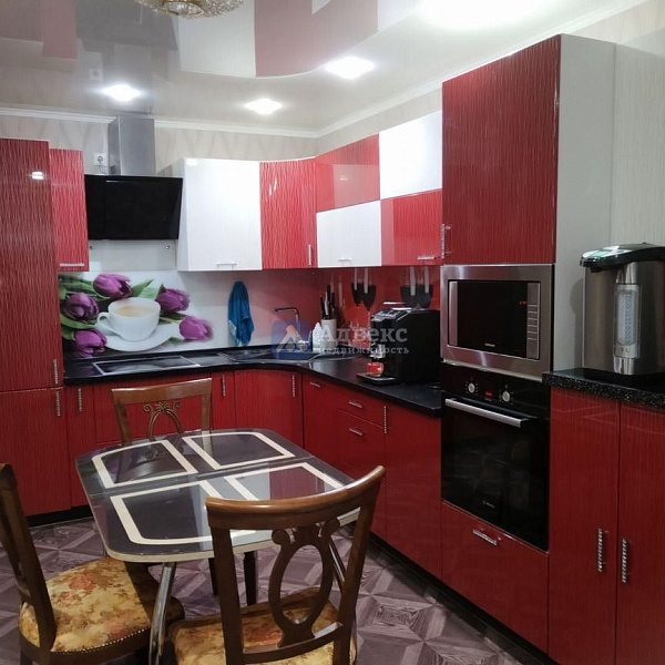 Квартира 3-комн., 74.6 м² Квартира 3-комн., 74.6 м²