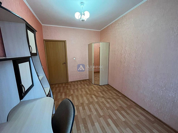 Квартира 4-комн., 93 м²