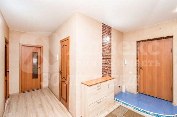 Квартира 1-комн., 66.8 м²
