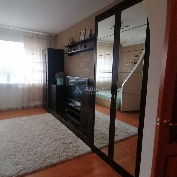 Квартира 1-комн., 53 м² Квартира 1-комн., 53 м²