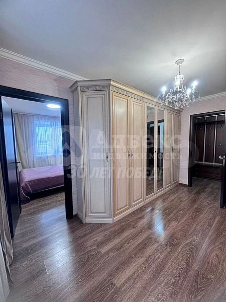 Квартира 3-комн., 74 м²