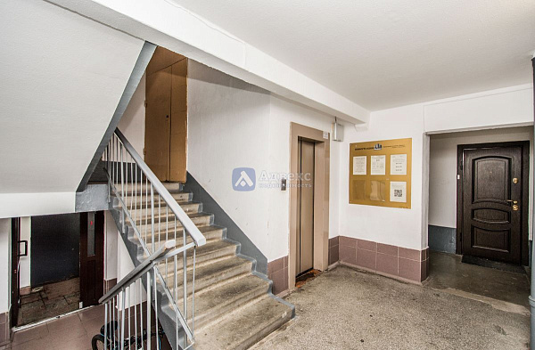 Квартира 3-комн., 93 м²
