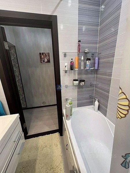 Квартира 2-комн., 60.8 м²