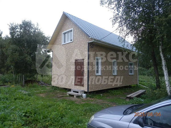 Дом 90 м²