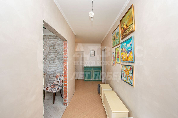 Квартира 2-комн., 80 м²