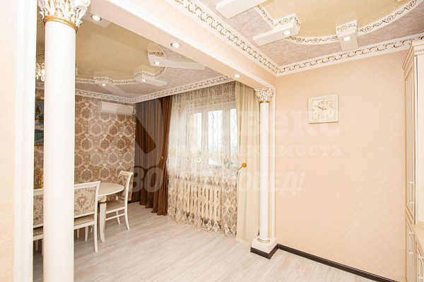 Квартира 2-комн., 80 м²