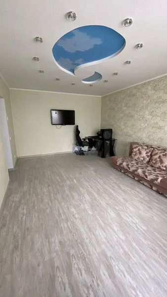 Квартира 3-комн., 104 м²