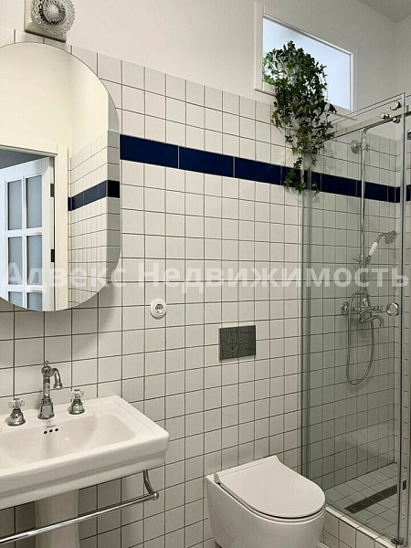 Квартира 2-комн., 63 м²