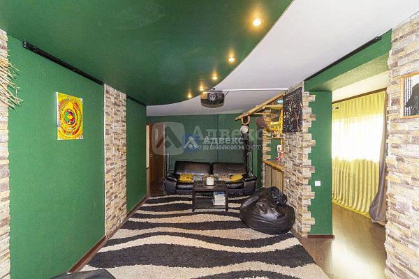 Квартира 3-комн., 160 м² Квартира 3-комн., 160 м²