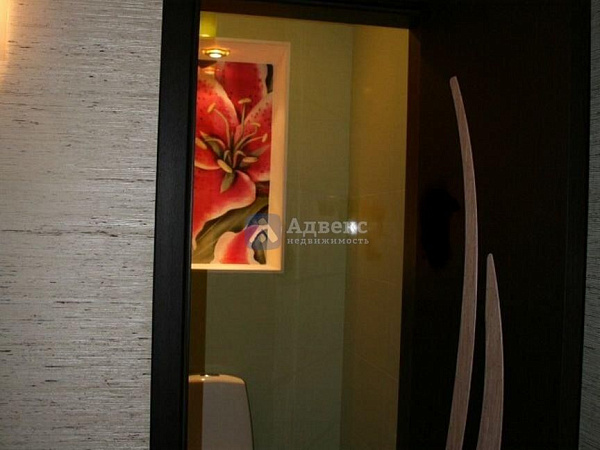 Квартира 3-комн., 100 м² Квартира 3-комн., 100 м²