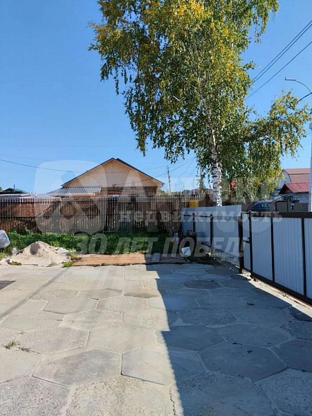 Коттедж 100 м²